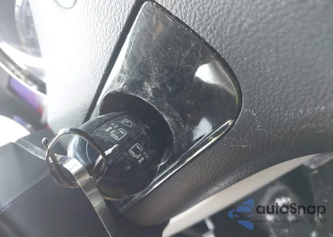 2013 Chrysler Town & Country Touring z USA, uszkodzony, nr VIN 2C4RC1BG6DR742834